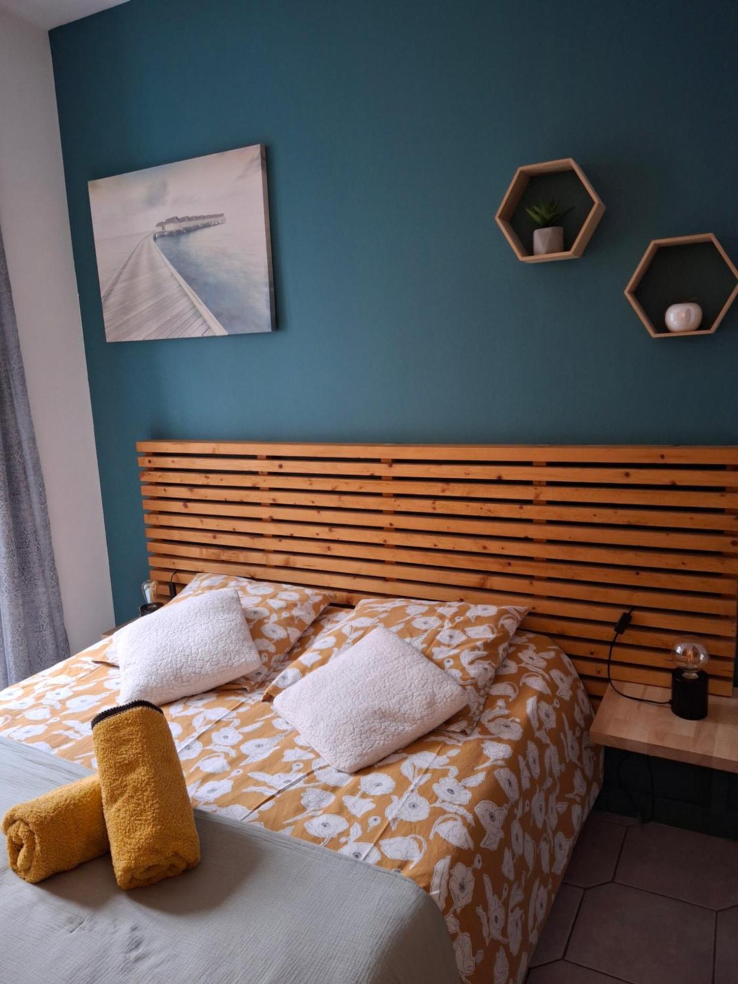 Beau Studio Avec Balcon บาญเญอ-เดอ-บีกอร์ ภายนอก รูปภาพ